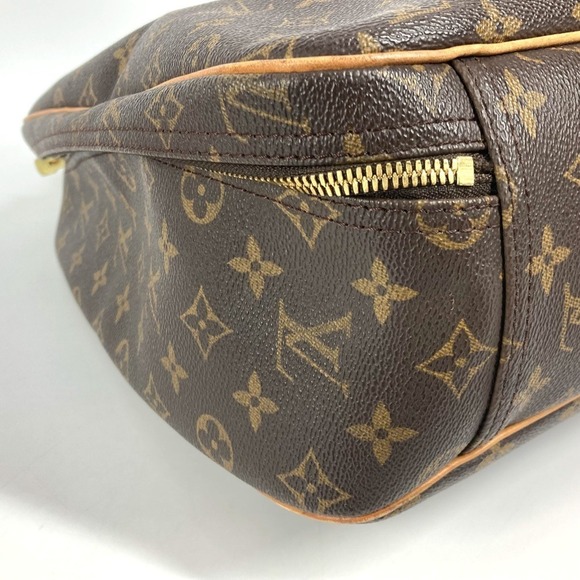 LOUIS VUITTON Authentic Brown Monogram Canvas Tote Bag - Picture 7 of 14